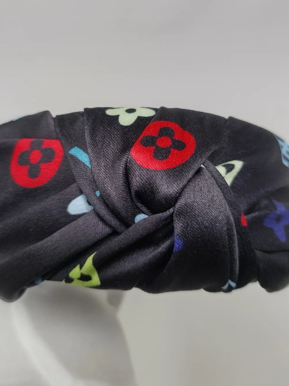 LV Logo Knot Headband